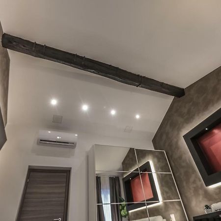 מילאנו Stylish Apartment Near Duomo מראה חיצוני תמונה