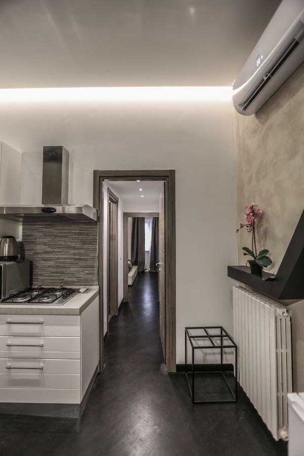 מילאנו Stylish Apartment Near Duomo מראה חיצוני תמונה