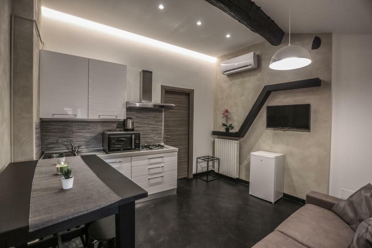 מילאנו Stylish Apartment Near Duomo מראה חיצוני תמונה