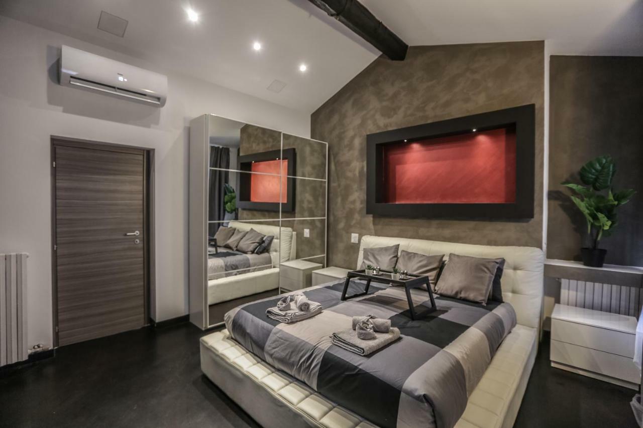 מילאנו Stylish Apartment Near Duomo מראה חיצוני תמונה