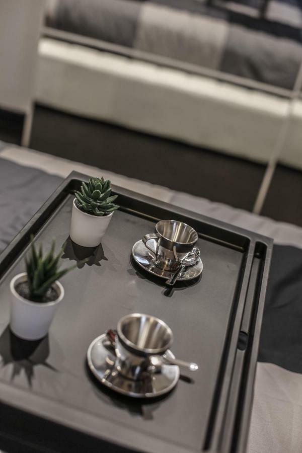 מילאנו Stylish Apartment Near Duomo מראה חיצוני תמונה